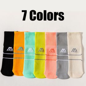 7 Pairs For Men Compression Running Hiking Socks Crew Athletic  Anti Blister Cushioned Anti-odor And Breathable For Running Hiking Cycling Fitnes (Option: Men)